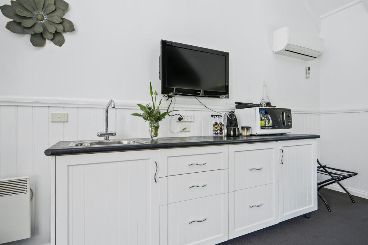 Creek Cottage Bed And Breakfast Traralgon Eksteriør bilde